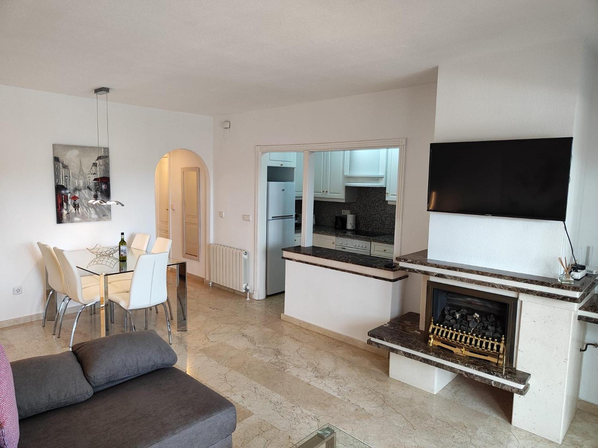 Apartament Luxurioes *